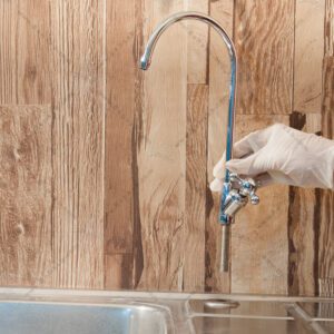 نصب شیر برداشت تصفیه آب