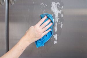 از بین بردن خط و خش