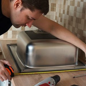 اندازه‌گیری نادرست کابینت و سینک