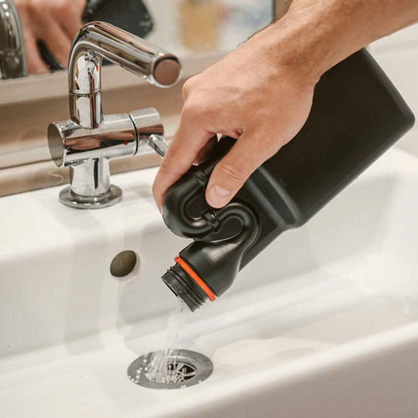 خطرات باز کردن لوله با اسید