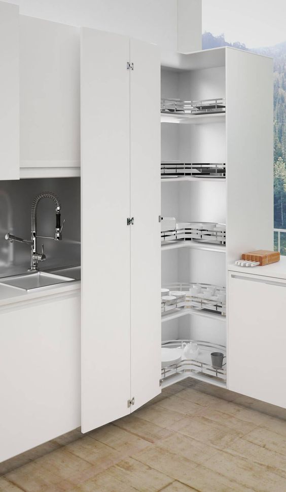 کابینت سفید برای آشپزخانه کوچک